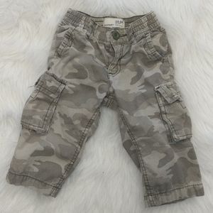 OLD NAVY Camo Cargo Pants